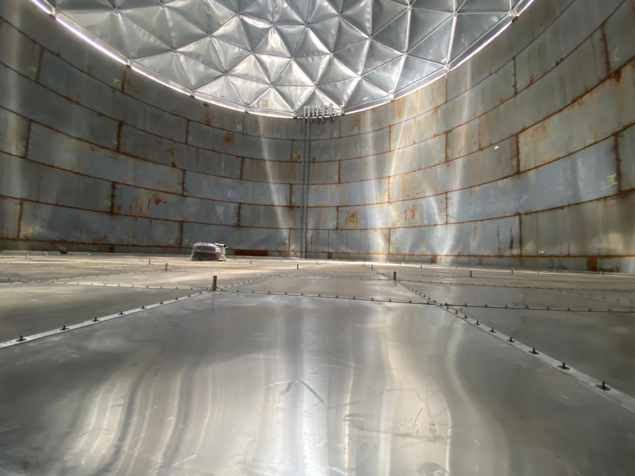 BZ en Terreno: Calibración de Nuevo Tanque de 15.000 m³ para Hidrocarburos